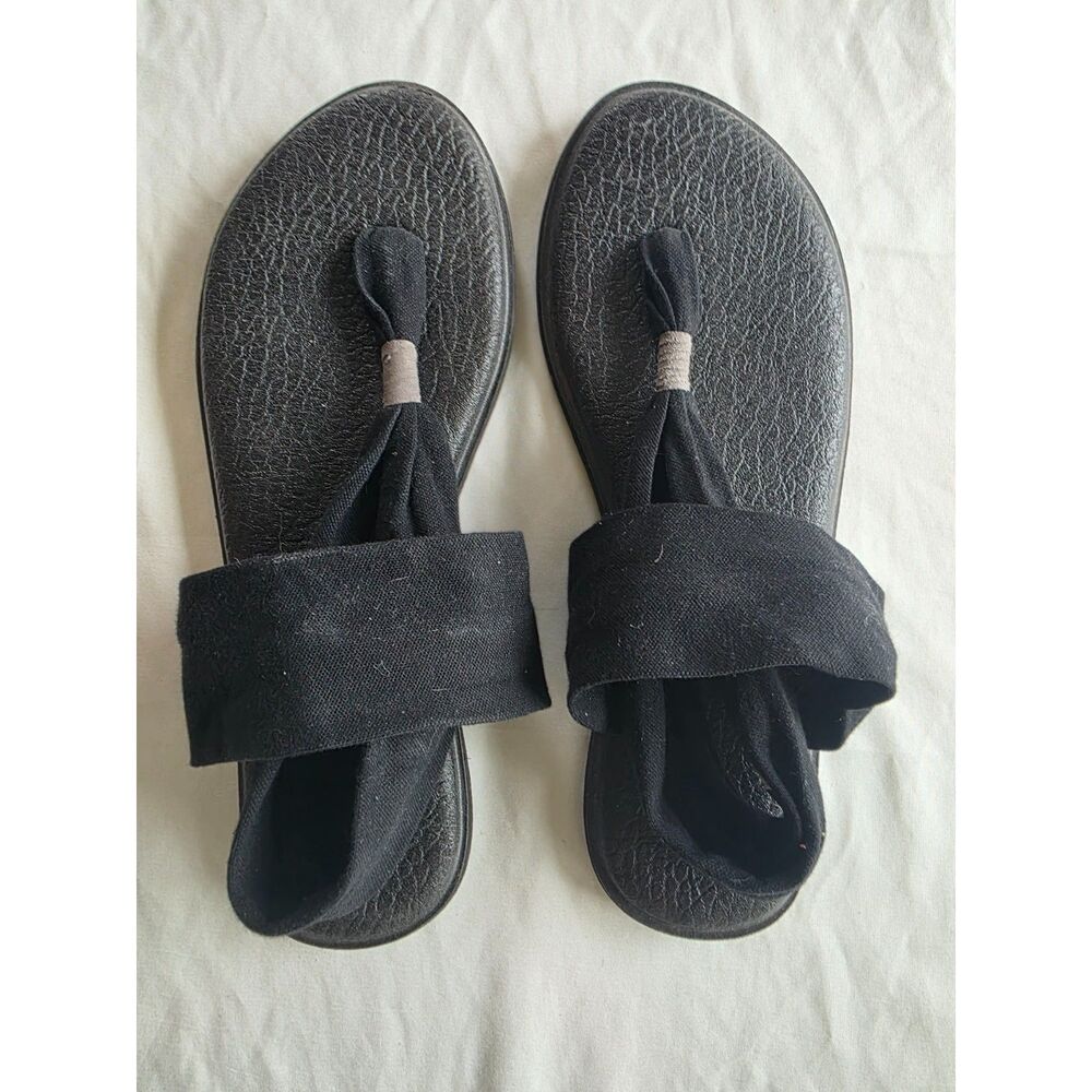 Sanuk Yoga Mat Black Sling Sandals / Flip Flops - Women's Size 10 (Worn Once)